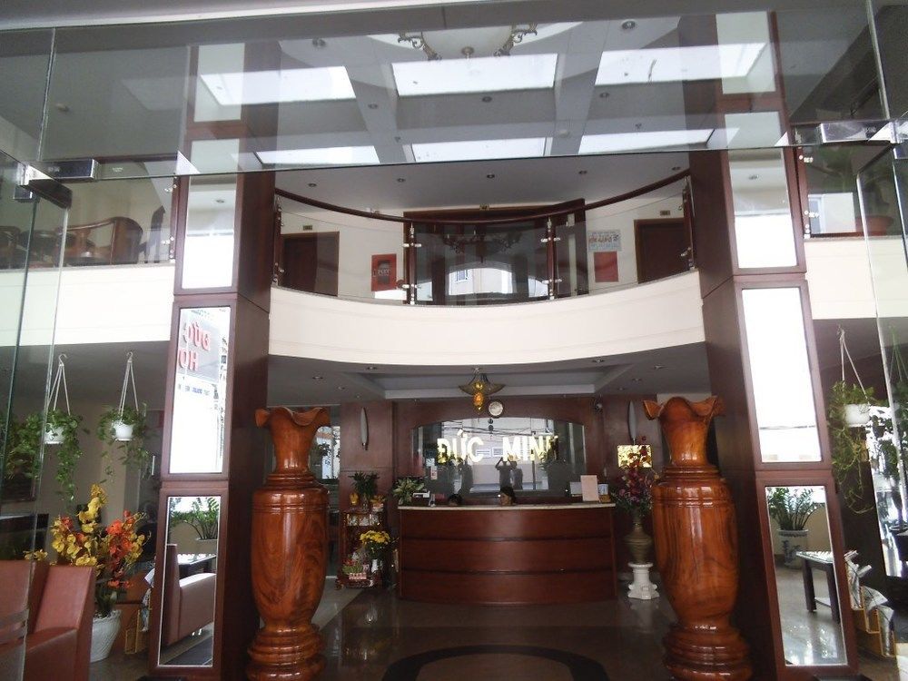 Duc Minh Hotel Thành Pho Ho Chí Minh Esterno foto