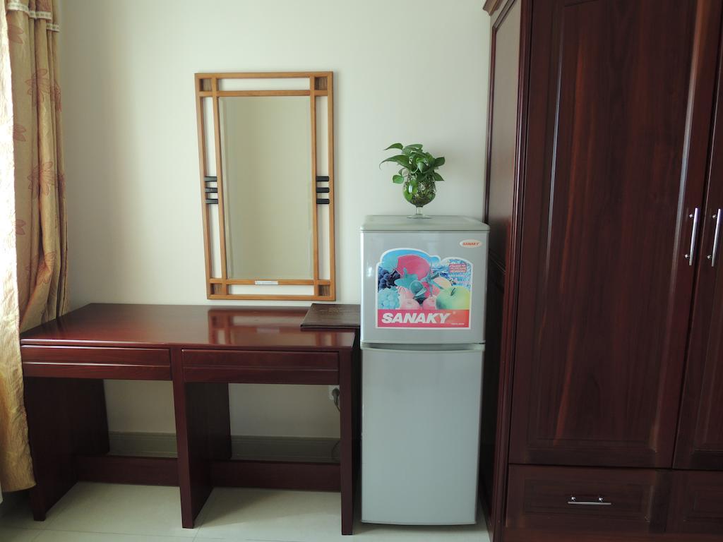 Duc Minh Hotel Thành Pho Ho Chí Minh Esterno foto