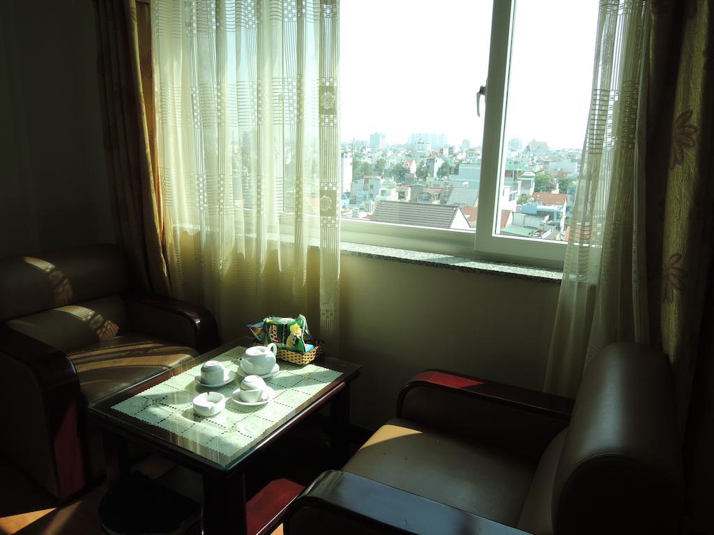 Duc Minh Hotel Thành Pho Ho Chí Minh Esterno foto