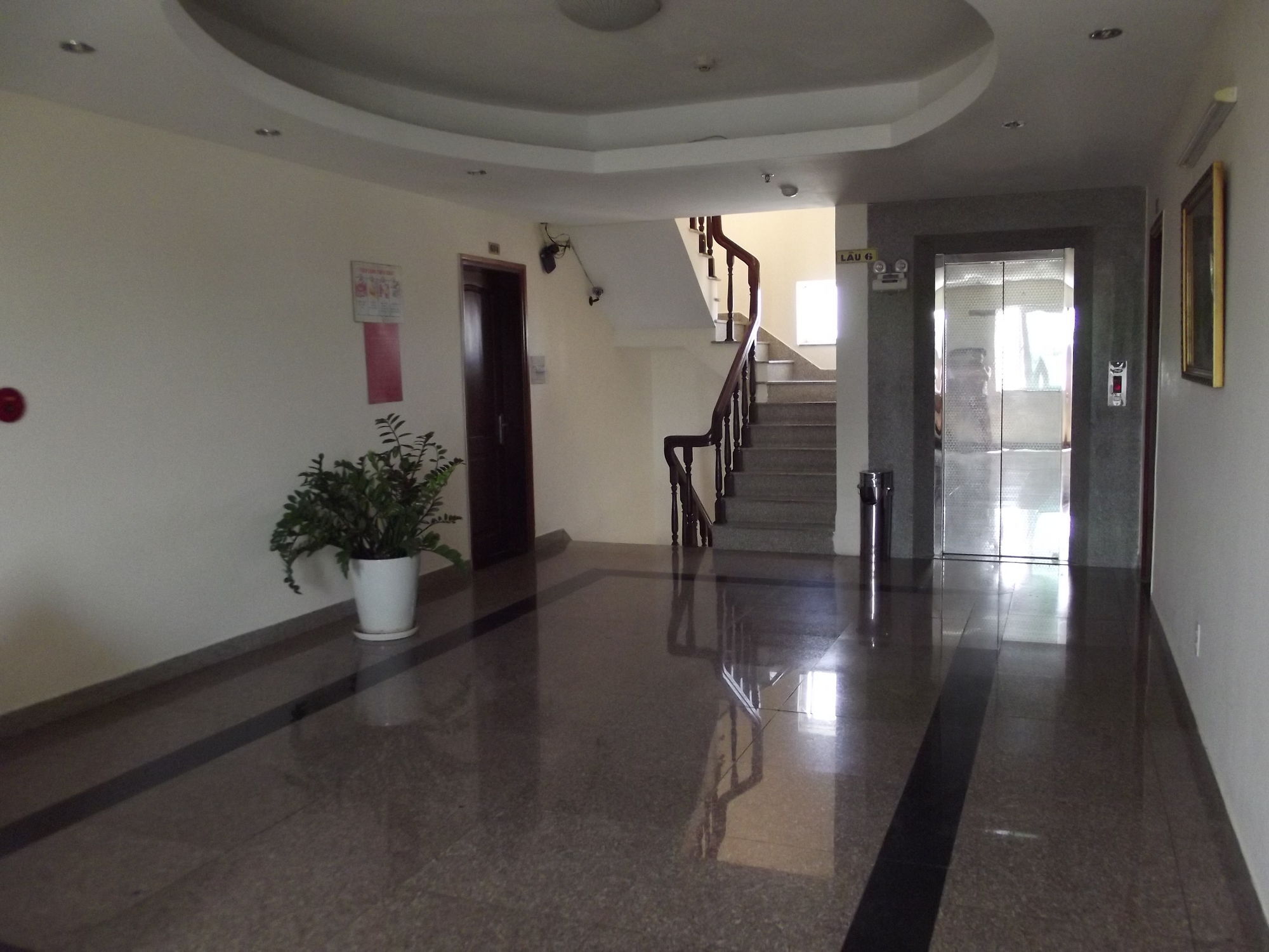 Duc Minh Hotel Thành Pho Ho Chí Minh Esterno foto