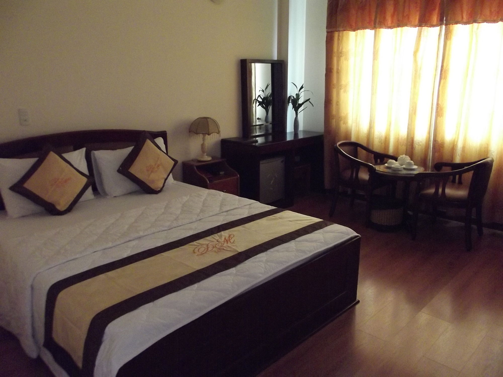Duc Minh Hotel Thành Pho Ho Chí Minh Esterno foto