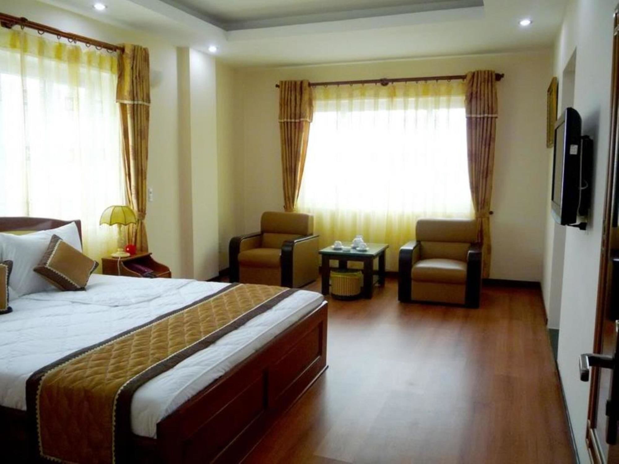 Duc Minh Hotel Thành Pho Ho Chí Minh Esterno foto