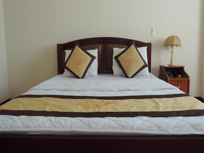Duc Minh Hotel Thành Pho Ho Chí Minh Esterno foto
